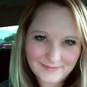 Meet your Posher, Bobbie